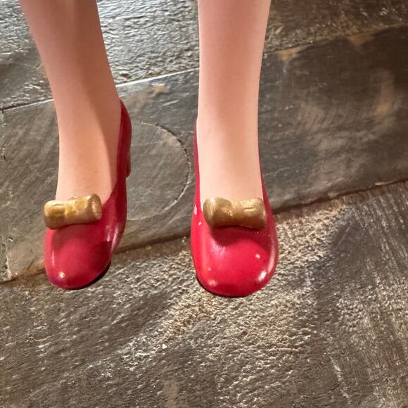 Disney Princess Brass Key Snow White And The Seven Dwarfs Porcelain Doll 14" - Picture 4 of 11